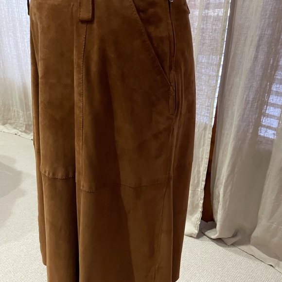 Suede skirt - Picture 4 of 13